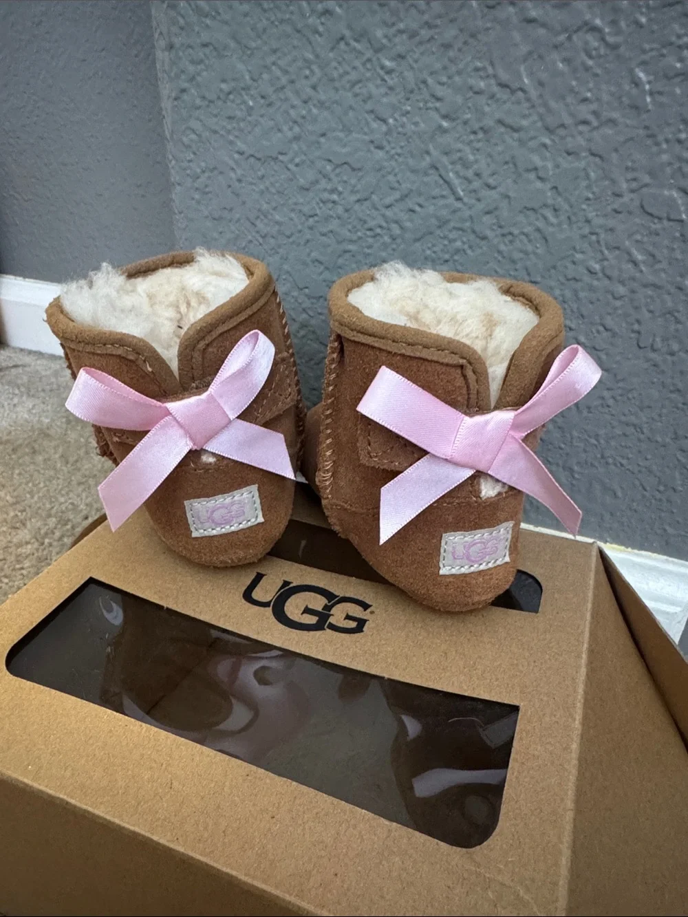 UGG chestnut suede